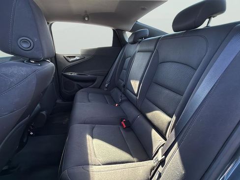 Used 2017 Chevrolet Malibu LS FWD image 24