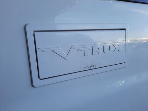 Used 2014 Chevrolet Express 2500 LS image 39