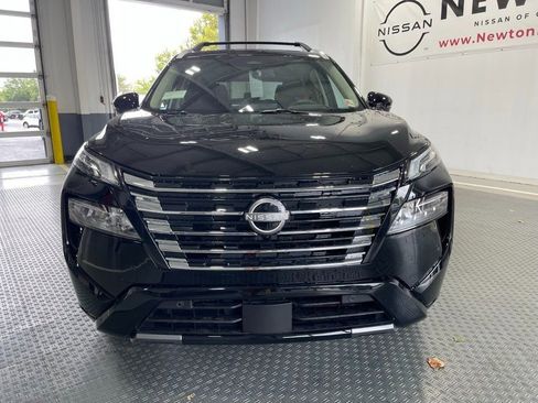 New 2026 Nissan Rogue Platinum w/ Platinum Premium Package image 3