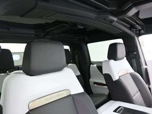 Used 2025 GMC Hummer EV 3X AWD/4WD image 27