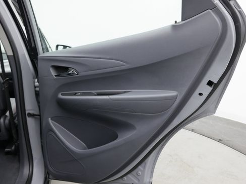Used 2021 Chevrolet Bolt LT FWD image 37