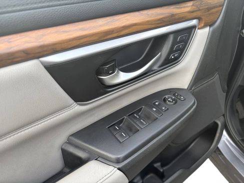 Used 2017 Honda CR-V EX-L image 11