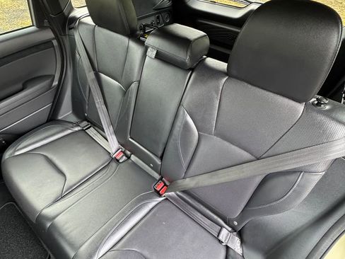 Certified 2025 Subaru Forester Limited image 29