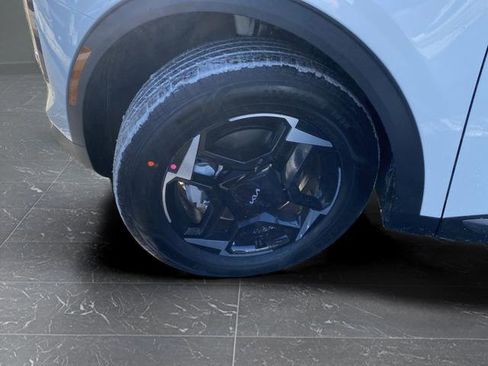 New 2026 Kia Sportage EX image 43