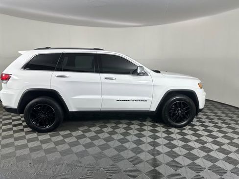 Certified 2022 Jeep Grand Cherokee Limited AWD/4WD image 11