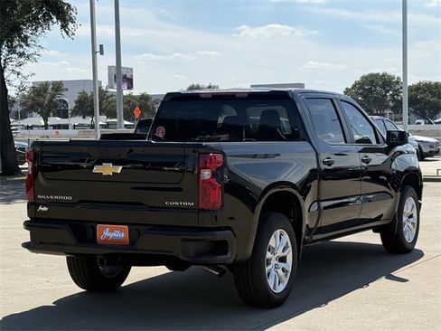 New 2026 Chevrolet Silverado 1500 Custom image 4