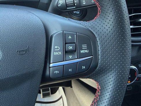 Used 2024 Ford Escape ST-Line AWD/4WD image 16