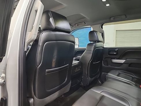 Used 2015 Chevrolet Silverado 2500 LTZ w/ Z71 Package, Off-Road AWD/4WD image 17