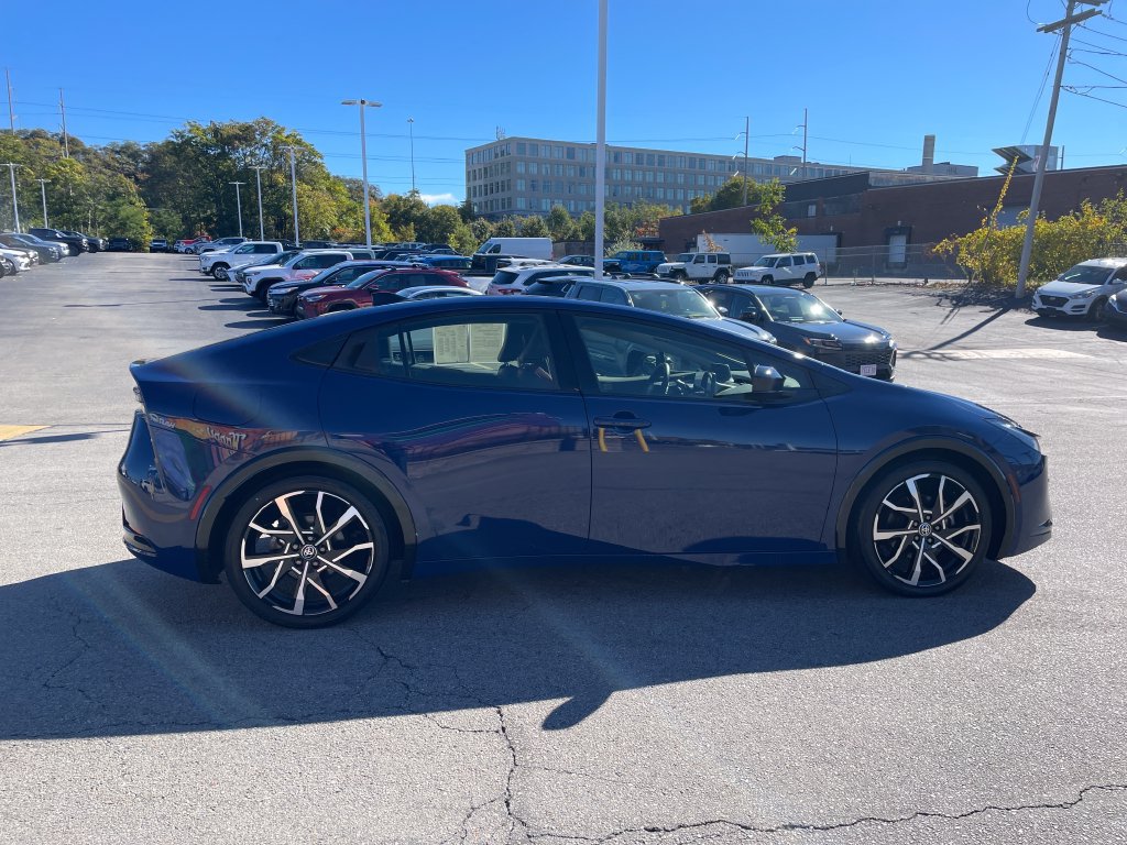 Certified 2024 Toyota Prius Prime FWD image 6