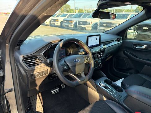 Used 2024 Ford Escape ST-Line w/ Equipment Group 301A FWD image 10