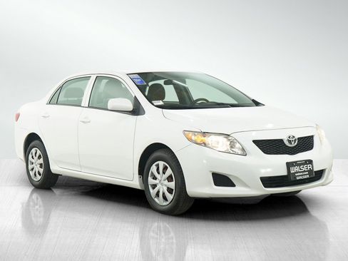 Used 2009 Toyota Corolla S image 7