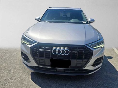 Used 2023 Audi Q3 2.0T Premium w/ Convenience Package AWD/4WD image 8