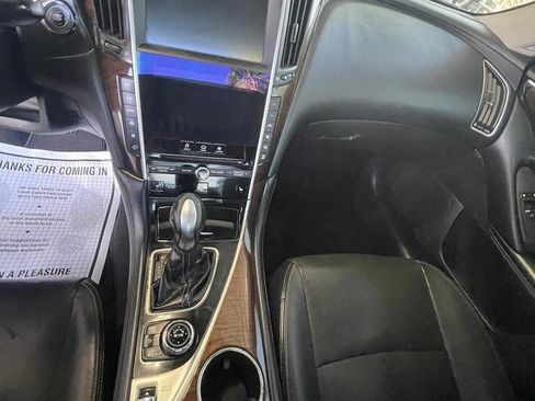 Used 2016 INFINITI Q50 3.0t Premium w/ Driver Assistance Package image 14