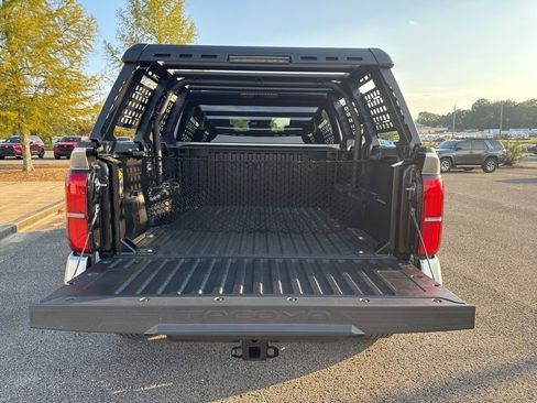 New 2025 Toyota Tacoma SR5 AWD/4WD image 32