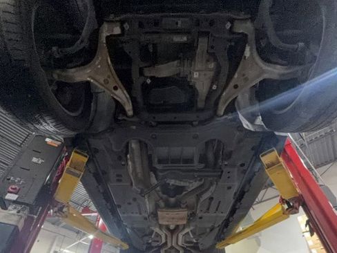 Used 2013 Mercedes-Benz GL 450 4MATIC w/ Premium 1 Pkg image 71