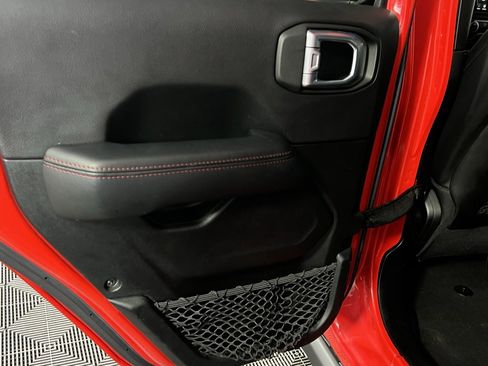 Used 2021 Jeep Wrangler Unlimited Rubicon w/ Dual Top Group image 29