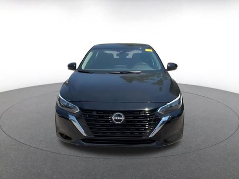 Used 2025 Nissan Sentra SV FWD image 4