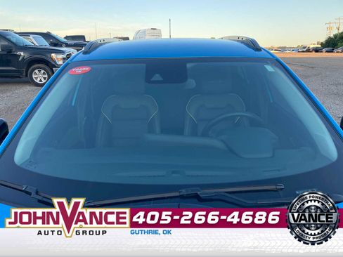 Used 2025 Chevrolet Trax ACTIV w/ Driver Confidence Package image 11