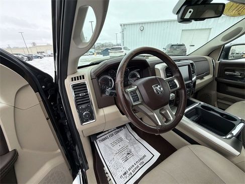 Used 2017 RAM 1500 Laramie w/ Convenience Group image 43