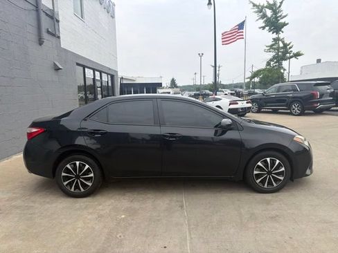 Used 2015 Toyota Corolla LE FWD image 5