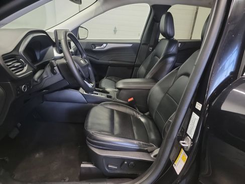 Used 2023 Ford Escape Platinum AWD/4WD image 12