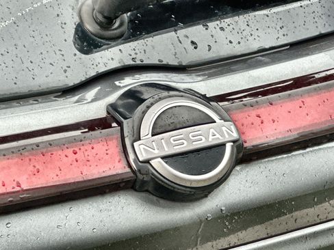Used 2022 Nissan Kicks SV FWD image 15