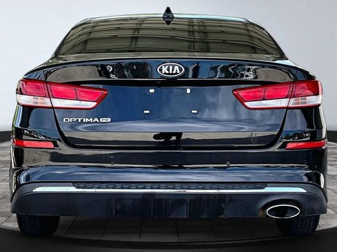 Used 2020 Kia Optima LX FWD image 5