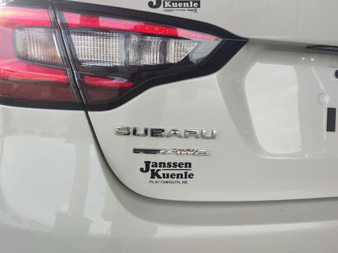 Used 2025 Subaru Legacy Premium AWD/4WD image 21