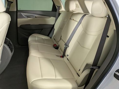 Certified 2023 Cadillac XT5 Premium Luxury w/ LPO, Floor Liner Package image 29