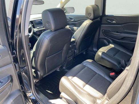 Used 2019 GMC Acadia SLT AWD/4WD image 17