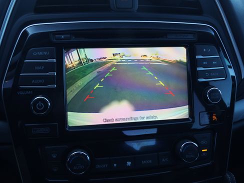 Used 2016 Nissan Maxima 3.5 SV image 24