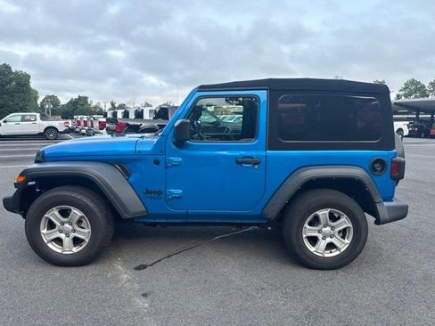 Used 2021 Jeep Wrangler Sport AWD/4WD image 2