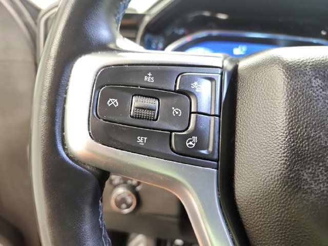 Used 2023 Chevrolet Silverado 1500 LT AWD/4WD image 35