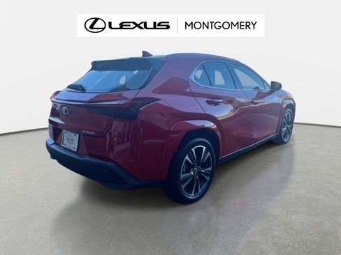 Used 2025 Lexus UX 300h FWD image 6