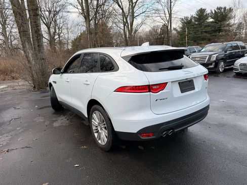 Used 2018 Jaguar F-PACE Premium AWD/4WD image 4