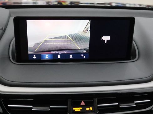 Used 2023 Acura MDX SH-AWD w/ Technology Package image 22