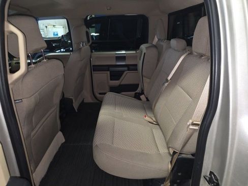 Used 2017 Ford F150 XLT w/ Equipment Group 302A Luxury image 12