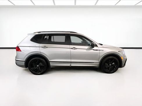 Used 2023 Volkswagen Tiguan SE R-Line FWD image 24