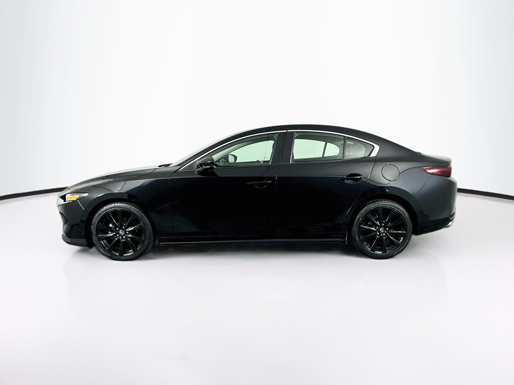 Used 2024 MAZDA MAZDA3 s FWD image 4