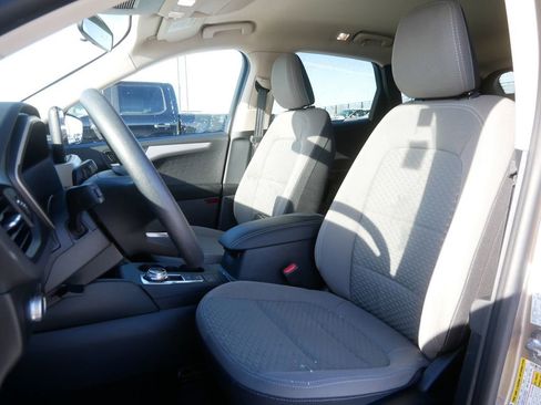 Certified 2020 Ford Escape SE image 9