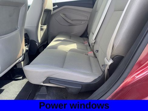Used 2017 Ford Escape SE AWD/4WD image 8