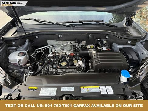 Used 2025 Volkswagen Atlas Peak Edition SE image 40