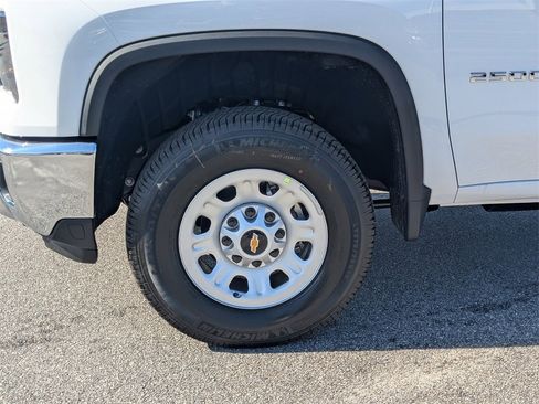 Certified 2026 Chevrolet Silverado 2500 W/T w/ WT Convenience Package image 10