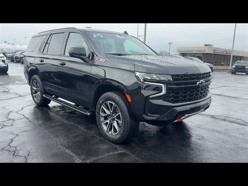 Used 2024 Chevrolet Tahoe Z71 w/ Z71 Off-Road Package image 2