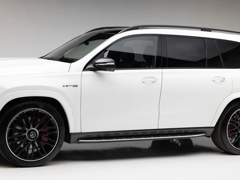 Used 2023 Mercedes-Benz GLS 63 AMG 4MATIC image 35