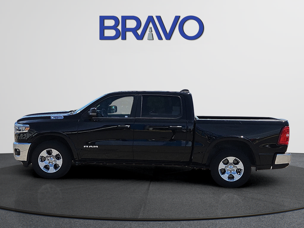 Used 2025 RAM 1500 Big Horn AWD/4WD image 2