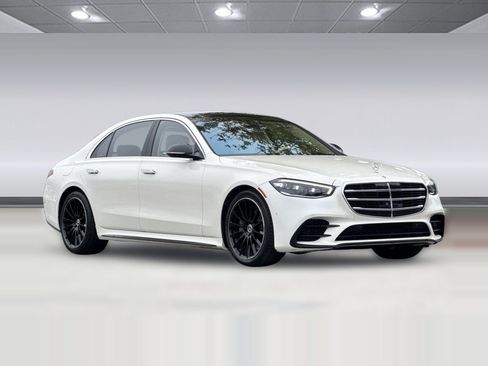 Used 2022 Mercedes-Benz S 500 4MATIC image 6