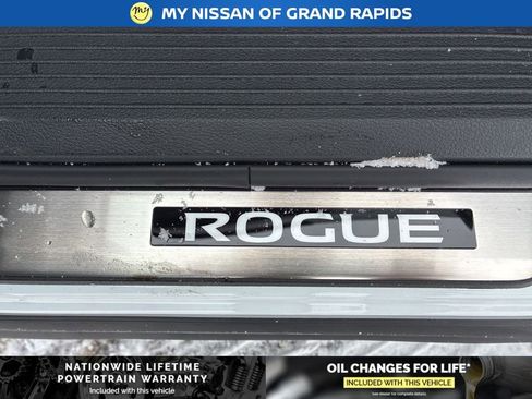 New 2026 Nissan Rogue SV image 19