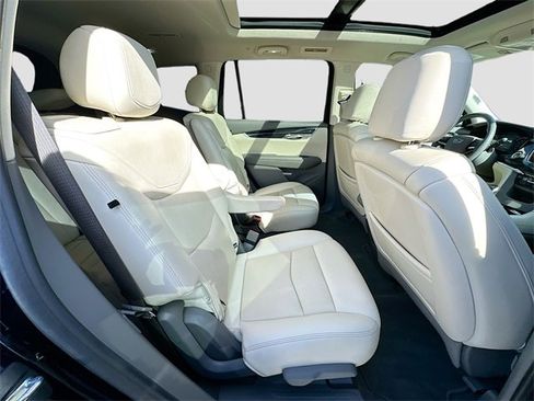 Used 2021 Cadillac XT6 Premium Luxury image 27