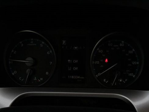 Used 2018 Toyota RAV4 XLE image 29